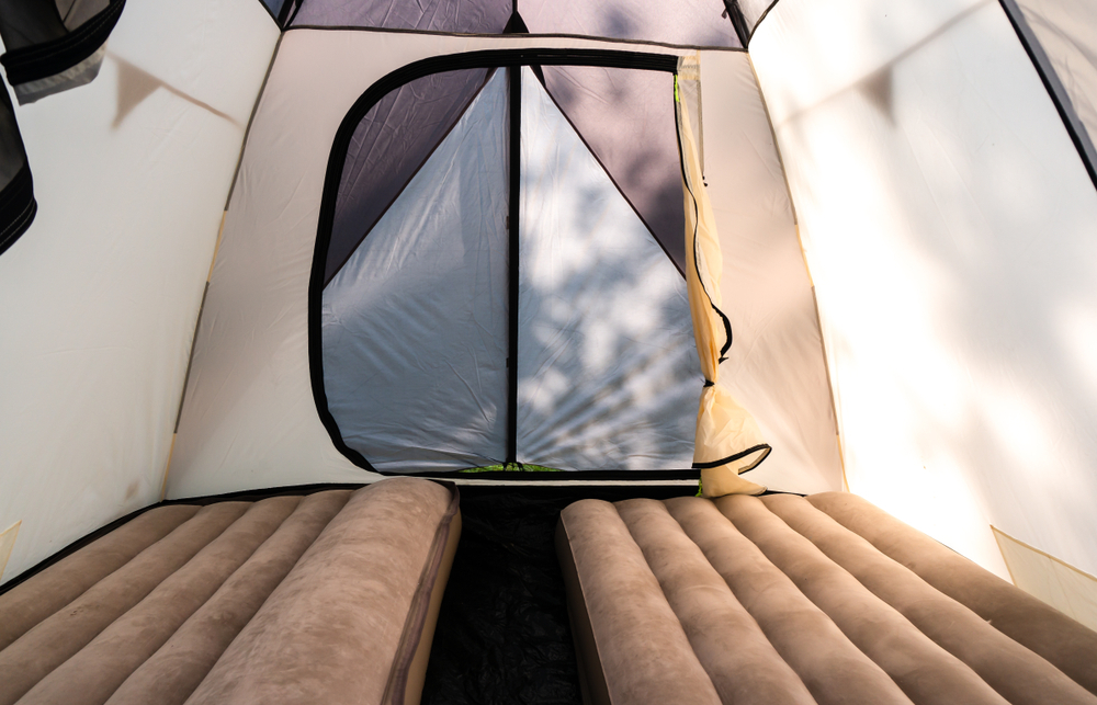 sleeping pad and air mattress